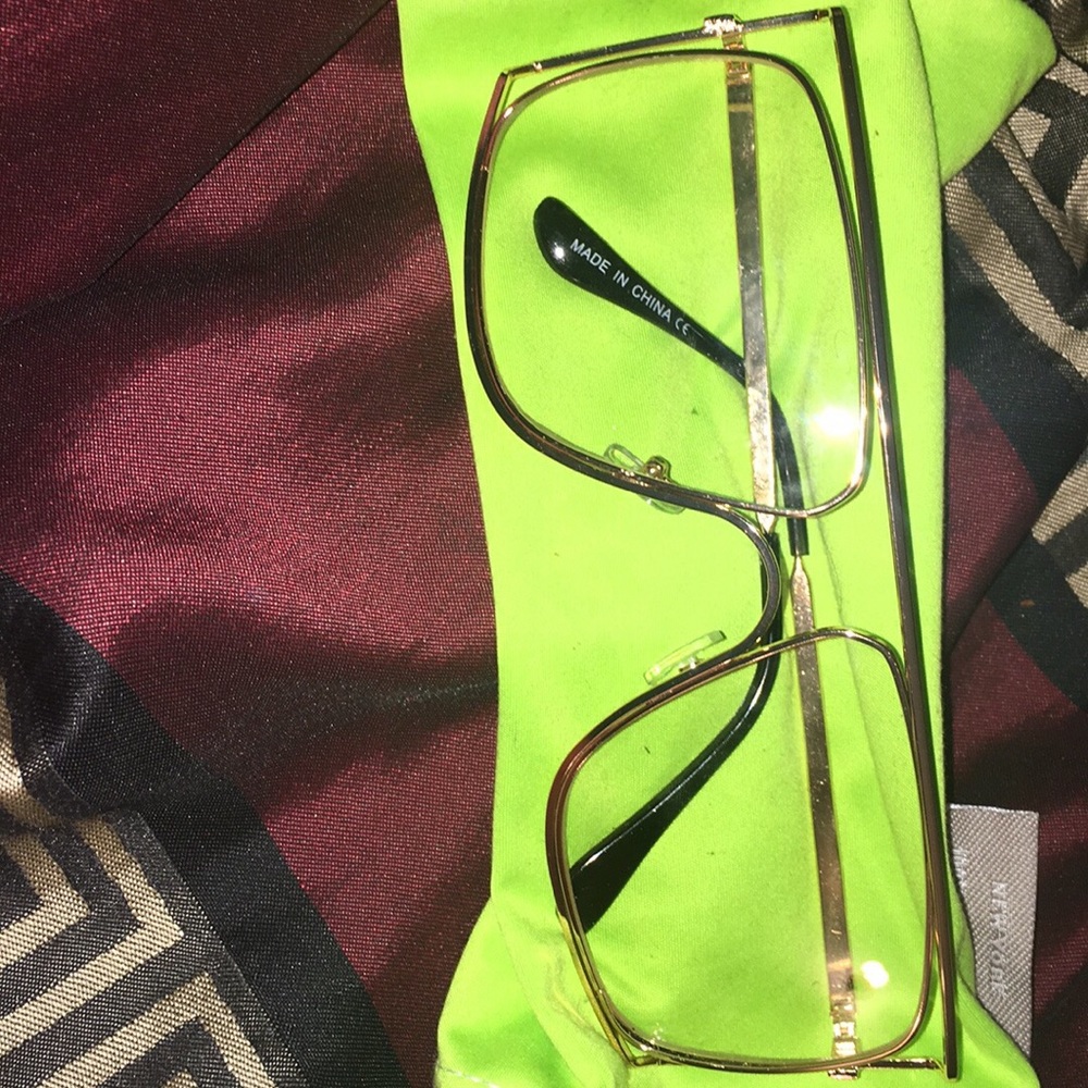 Clear glasses